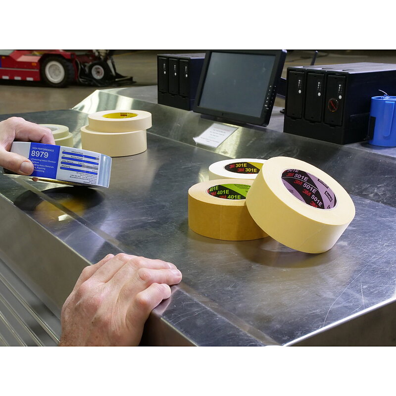 3M Performance Abdeckklebeband 401E, Braun, 18 mm x 50 m, 0.160 mm