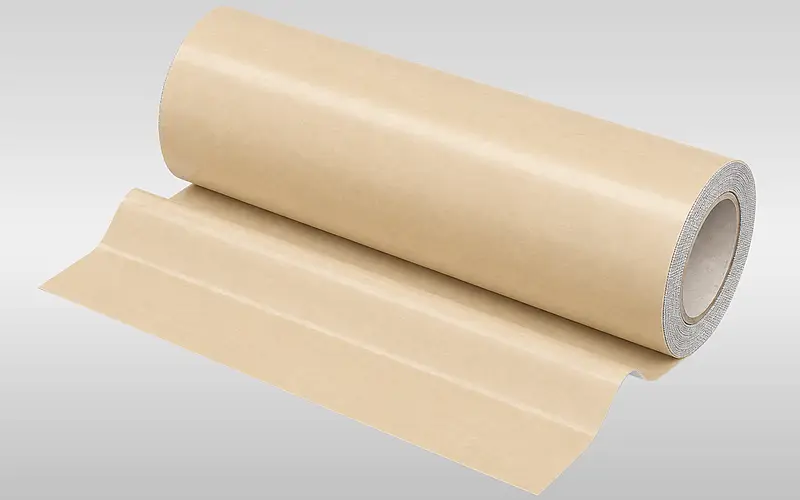 Beige Rolle eines doppelseitigen Gewebeklebebands