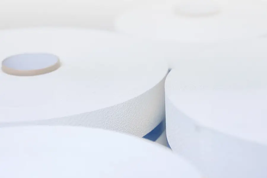 Rollen technischer Materialien als Einstieg in die Produktwelten